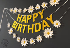 White Daisy and Happy Birthday Paper Party Decor