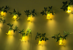 White Paper Flower Fairy Lights (12 flowers)