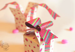 Set of 10 White Bow Gift Boxes