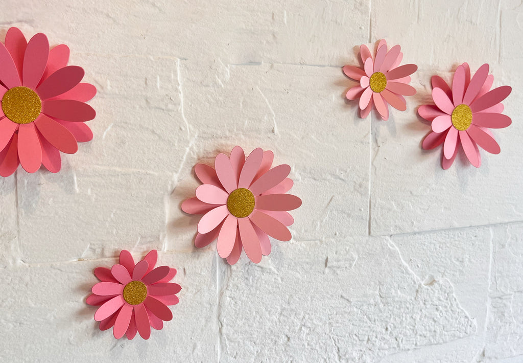 Pink Daisy Flower Paper Bunting & Wall Decor