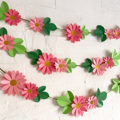 Pink Daisy with Leaves