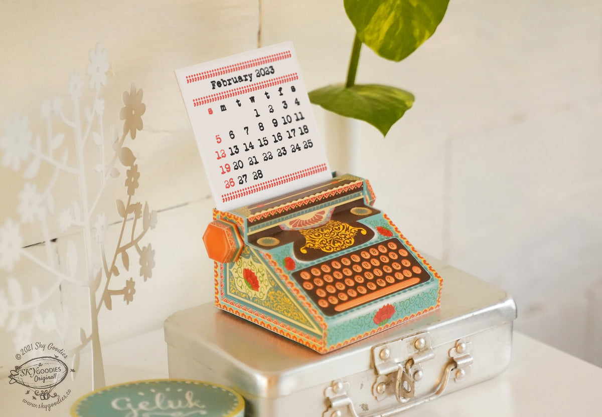Colourful Typewriter Desk Calendar 2024 2025 DIY Paper Craft Kit