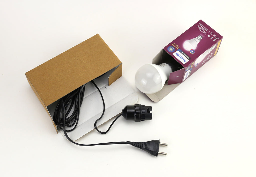 Instant Decor Combo Saver: 3 Hot Air Balloon Paper Lamps + bulbs + wires