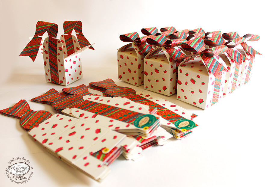 Set of 10 White Bow Gift Boxes