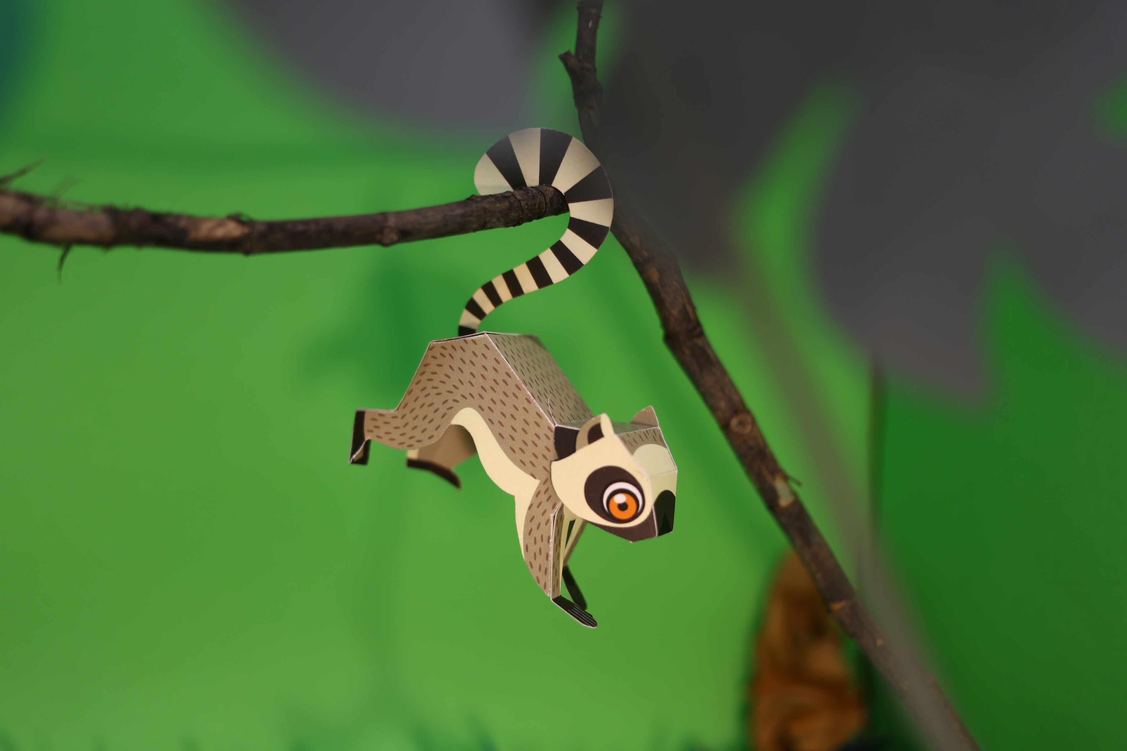 Mini Lemur DIY Animal Paper Craft Kit