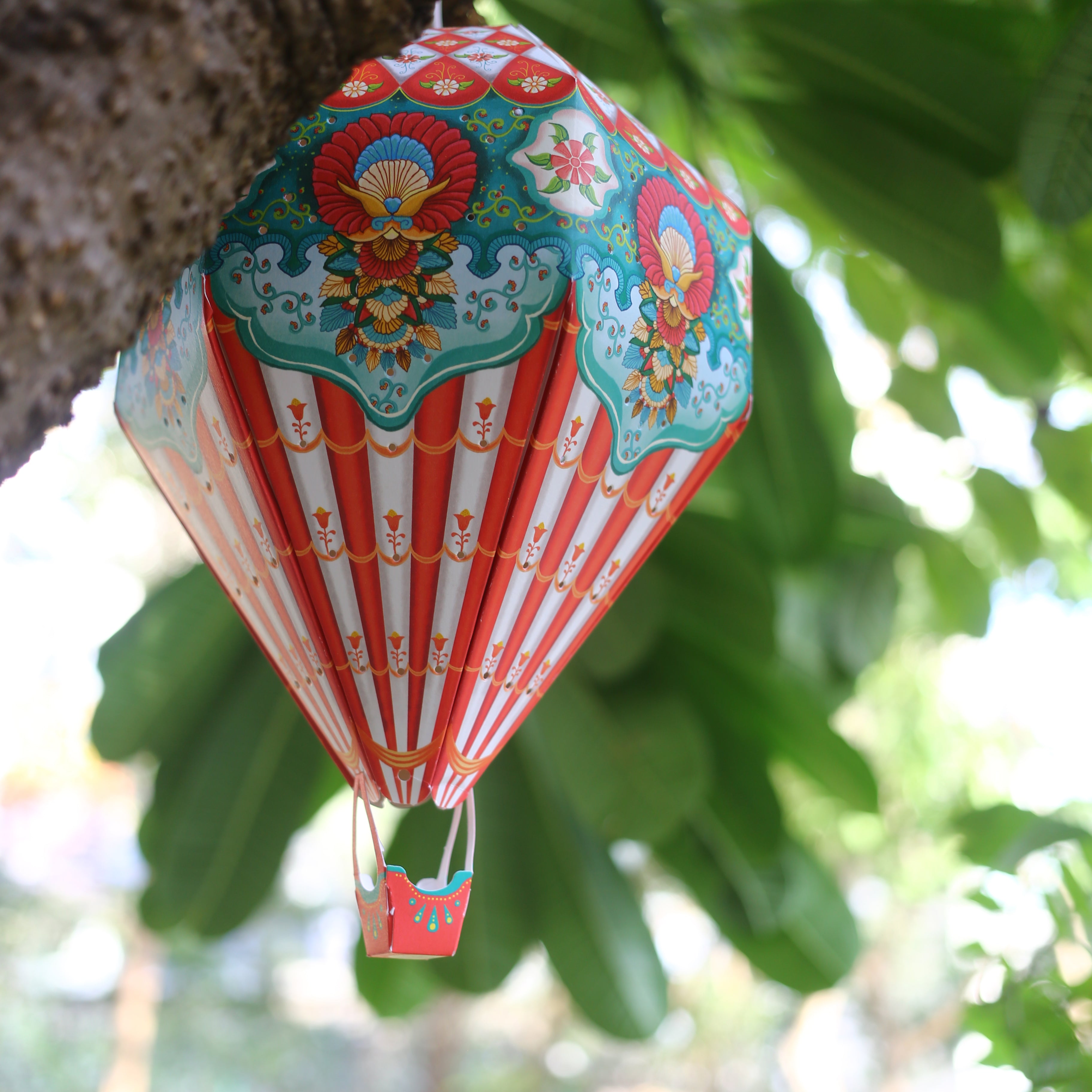 Convenience Pack with Bulb & Wire: Big Red Hot Air Balloon Paper Lamp