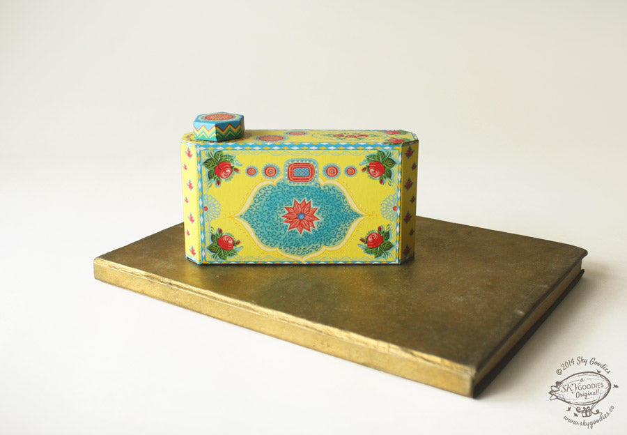 Colourful Yellow Camera Photo Frame DIY Paper Craft Kit